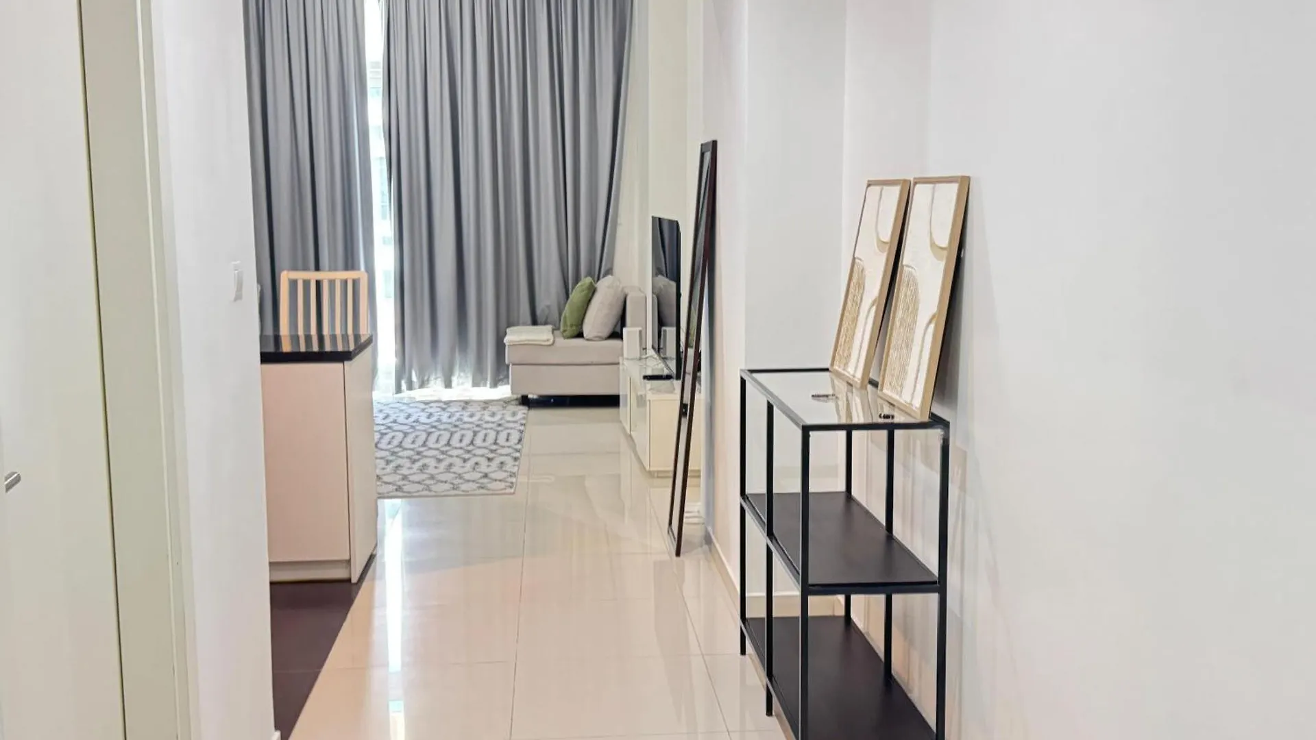 Apartment Dubai Damac Hills Luxurious Appartment