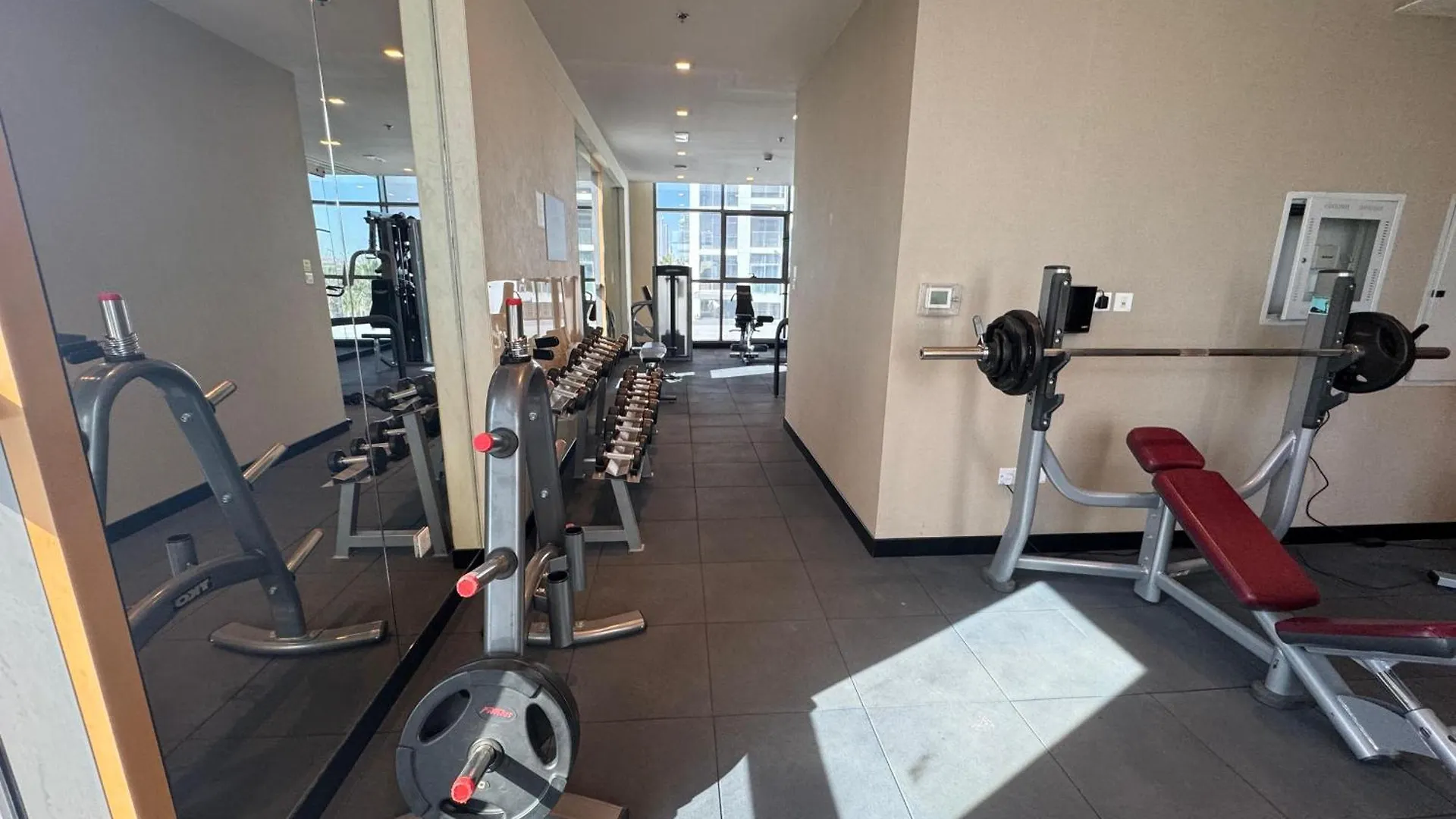 Dubai Damac Hills Luxurious Appartment United Arab Emirates