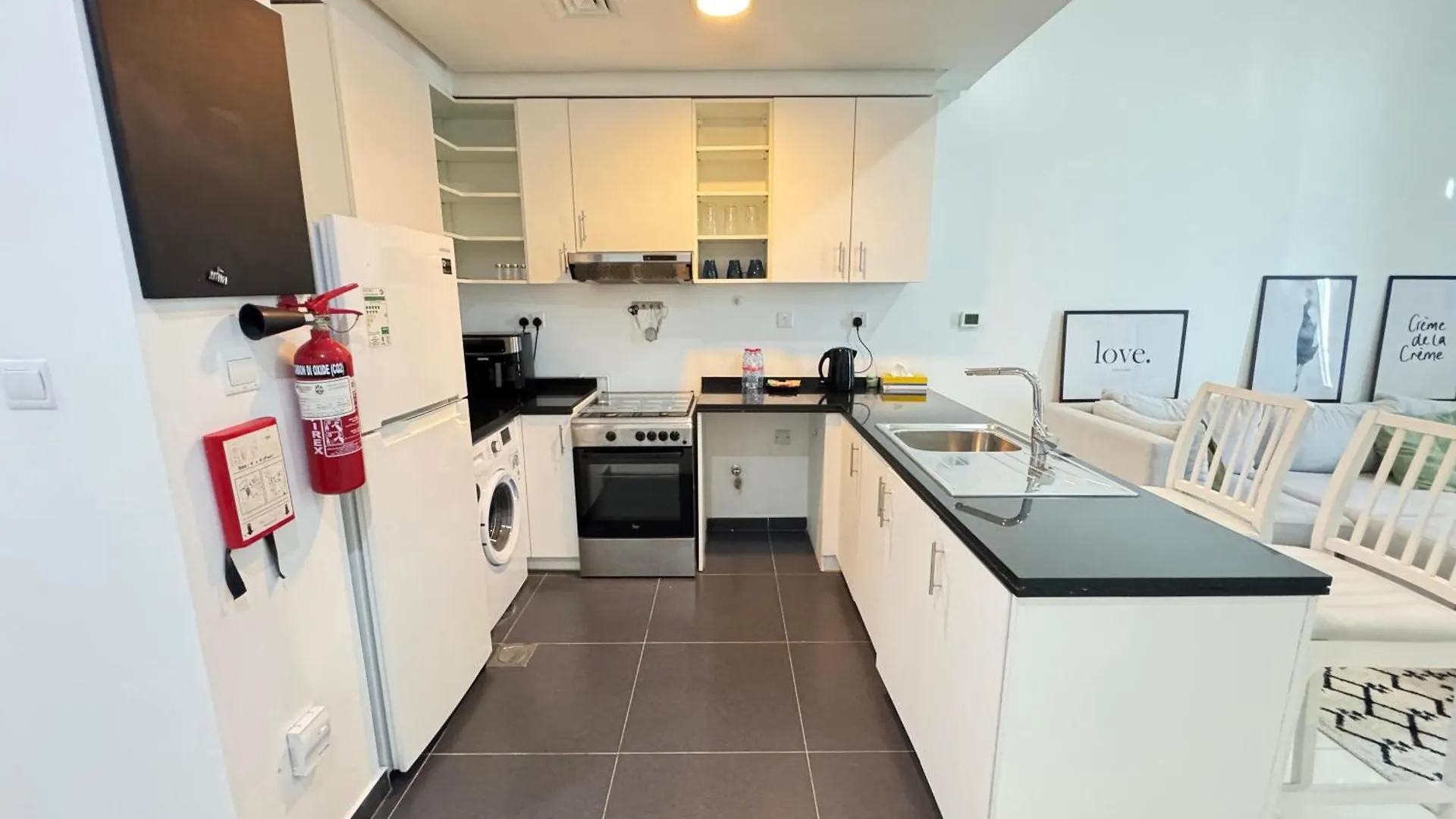 Dubai Damac Hills Luxurious Appartment location
